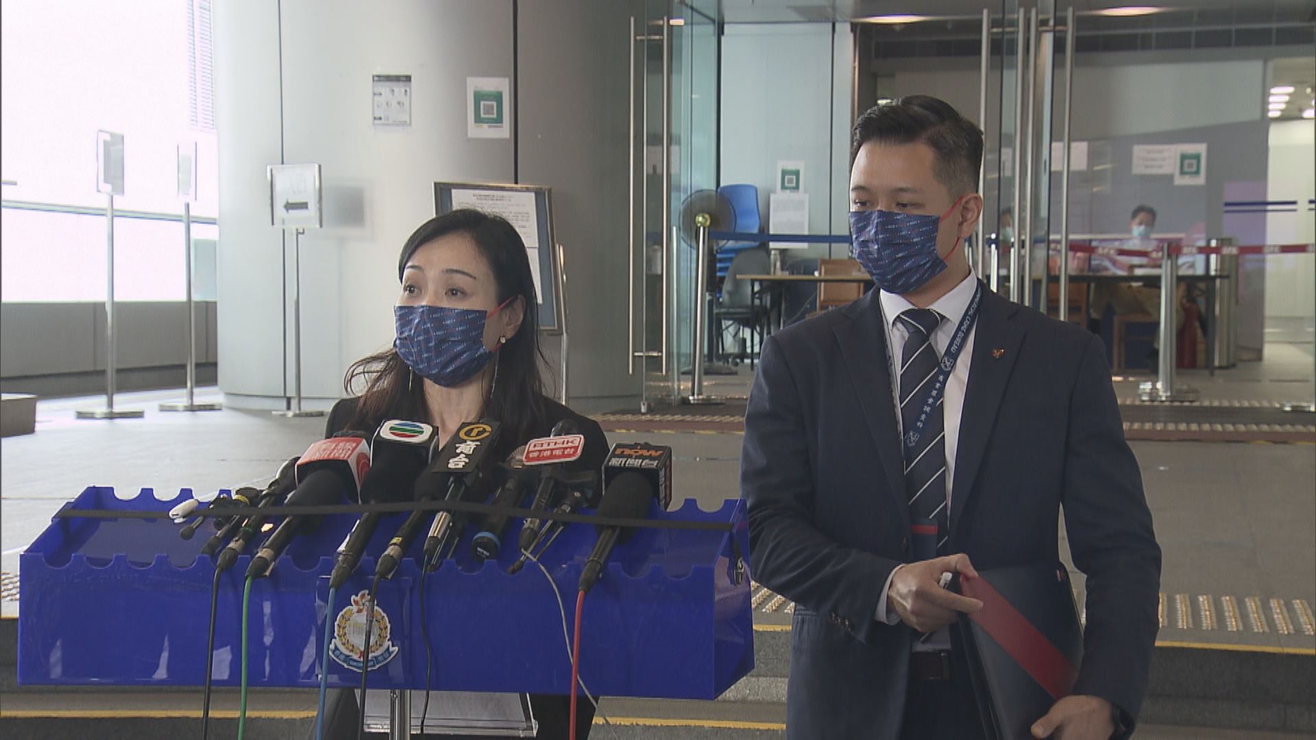 警拘4人涉詐騙物業權及按揭貸款