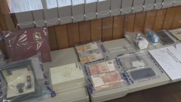 涉扮收名表手袋奪貨逃走 11人被捕