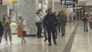 鐵路警區前線人員下月中起併入陸上總區