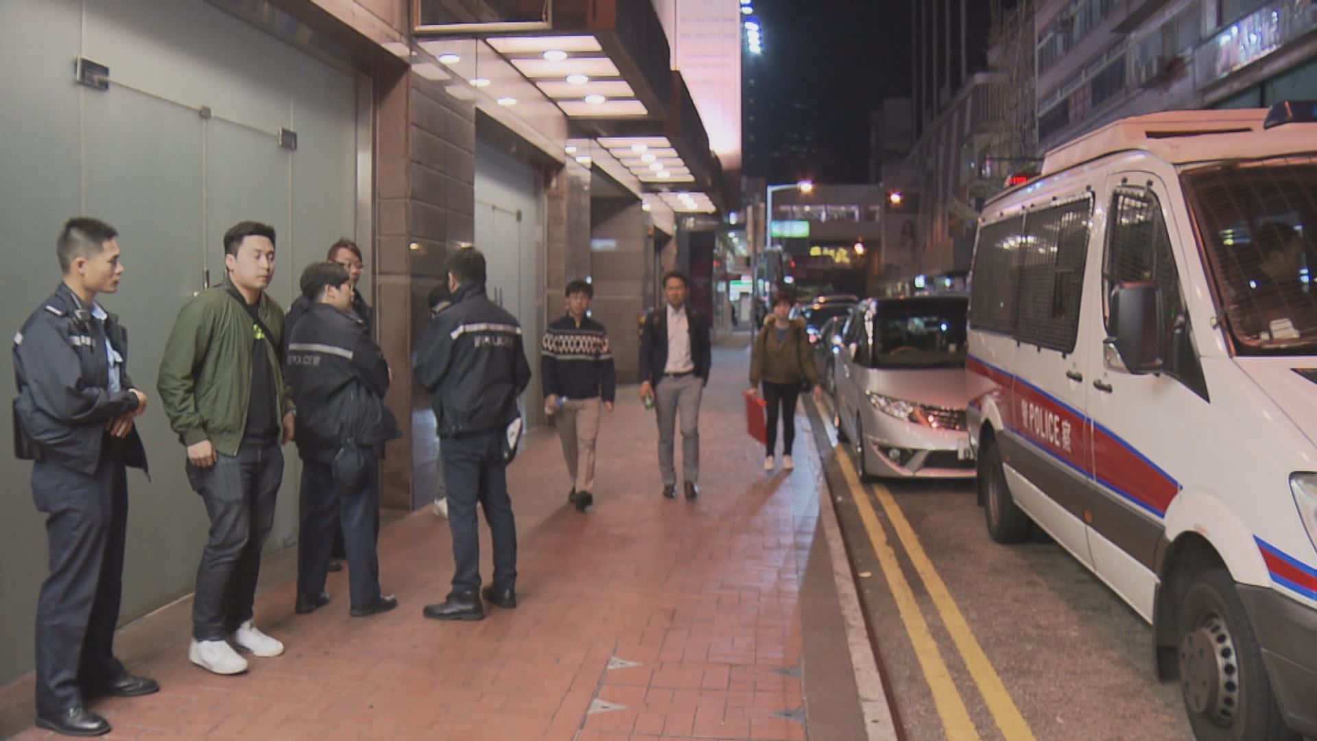 【應對社會氣氛】油尖警區下半年劫案爆竊案急增　增便衣巡邏遏罪案