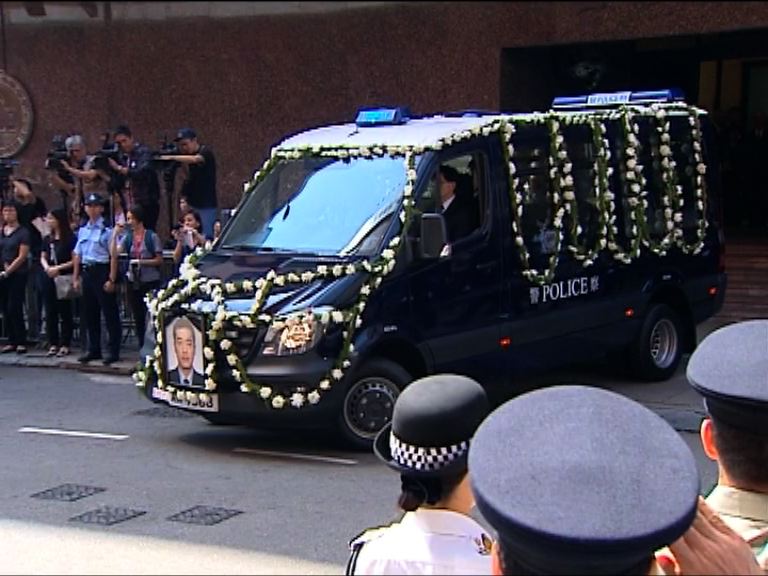 「無味神探」陳思祺出殯葬浩園