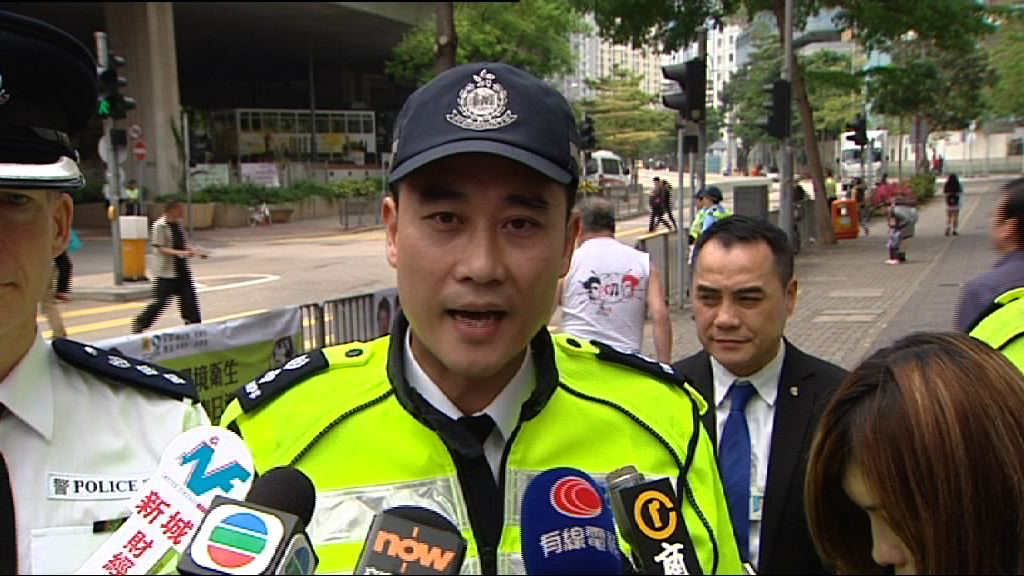 警方下月起打擊不專注駕駛行動