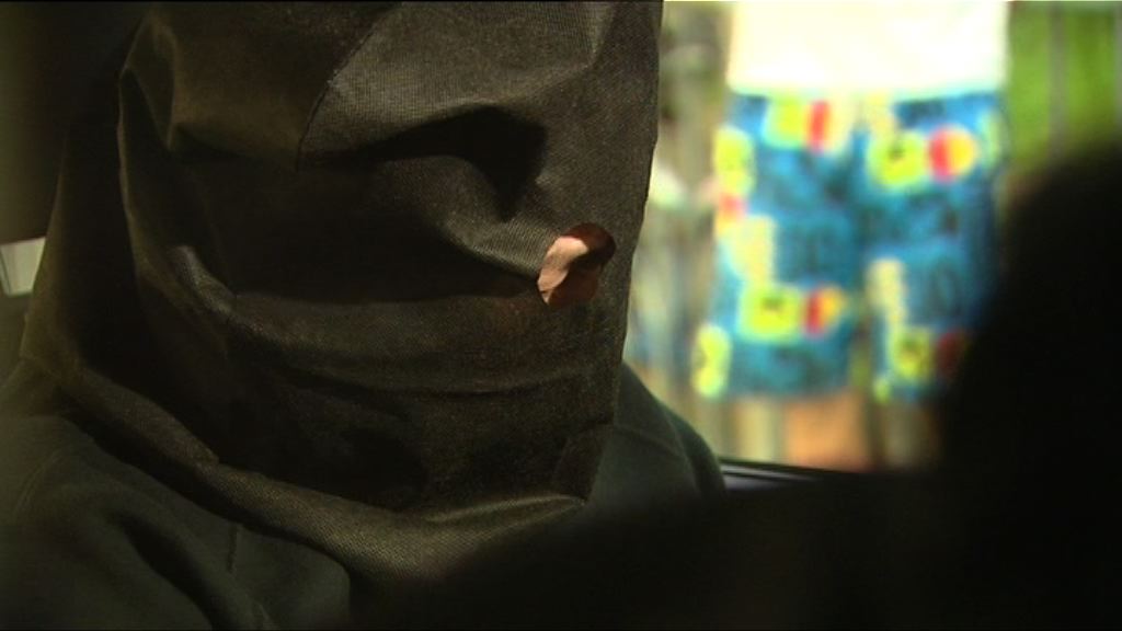 警搗破三合會　消息指被捕者包括元朗區議員