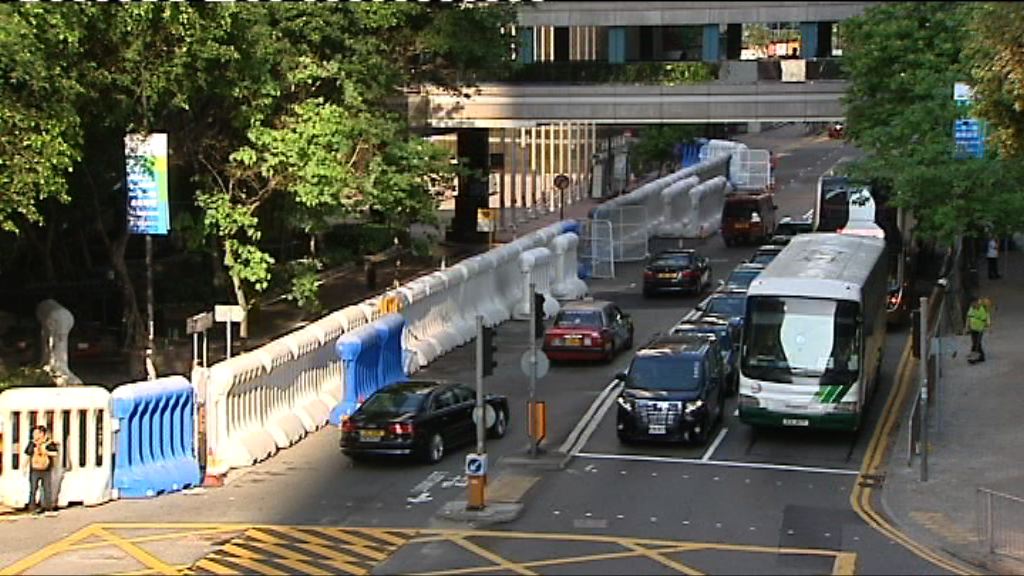 張德江明訪港　警於灣仔加強布防