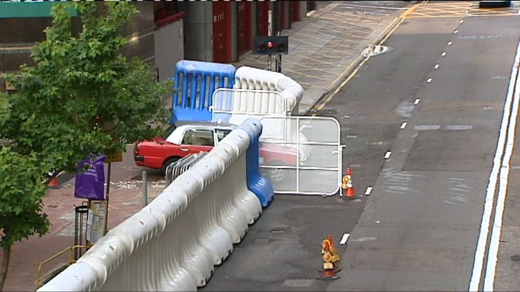 警方：冀巿民盡量配合保安措施