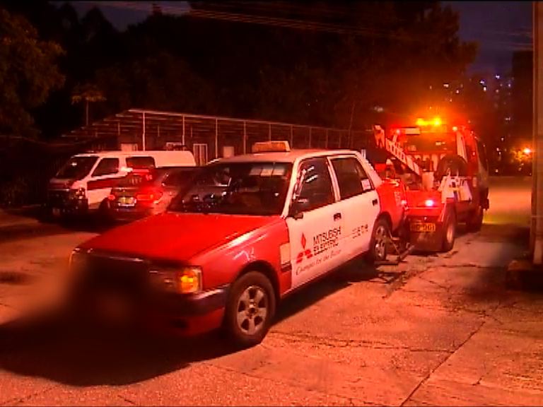 警拘四名的士司機涉濫收車資