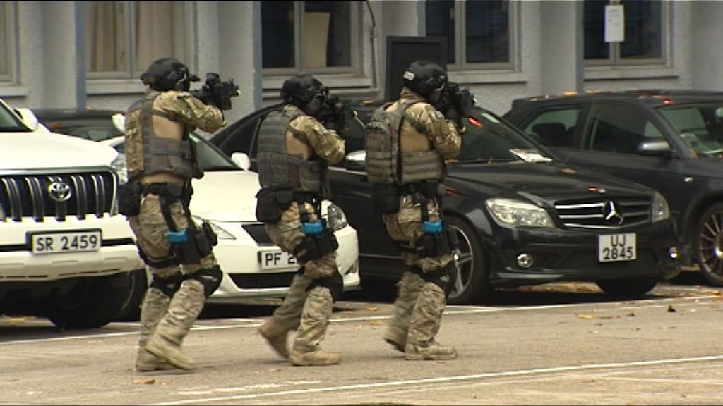 反恐特勤隊進行反恐演習