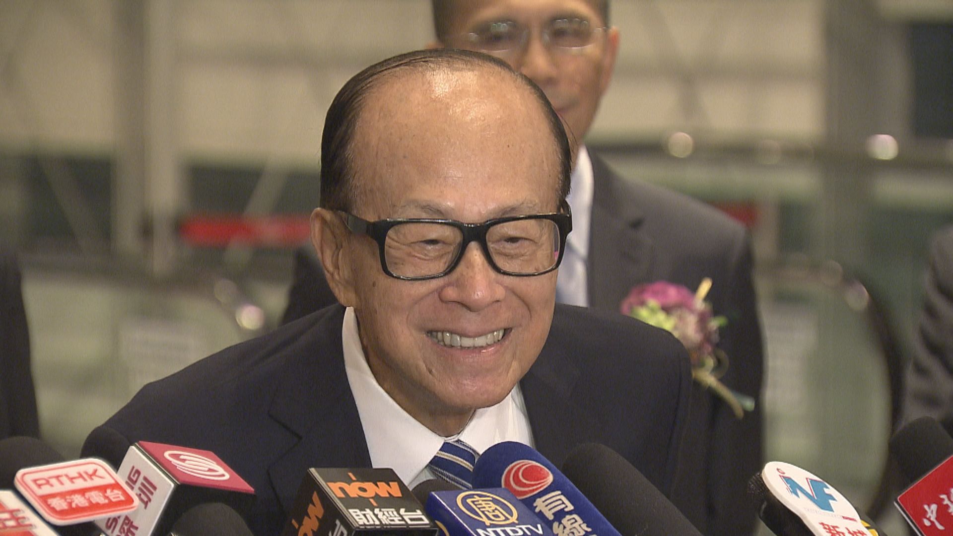 李嘉誠捐逾一千一百萬元推長者送餐護理計劃