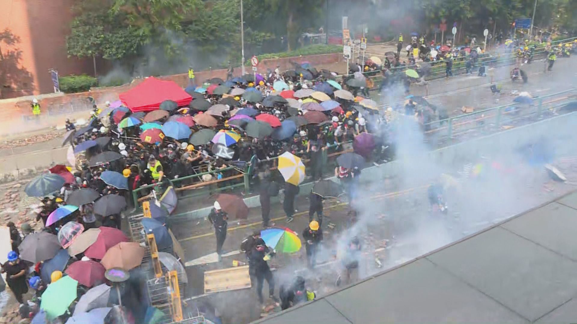 滕錦光：2019年並非理大學生佔領校園