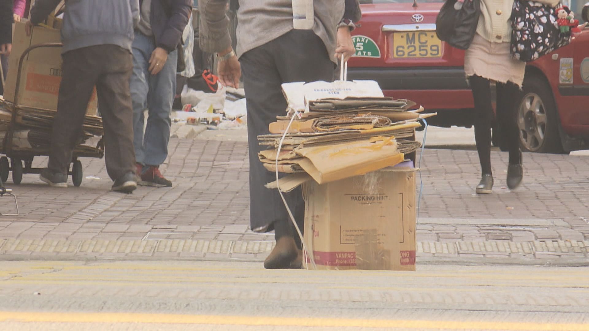 去年貧窮人口逾140萬創十年新高　平均每五人一個窮