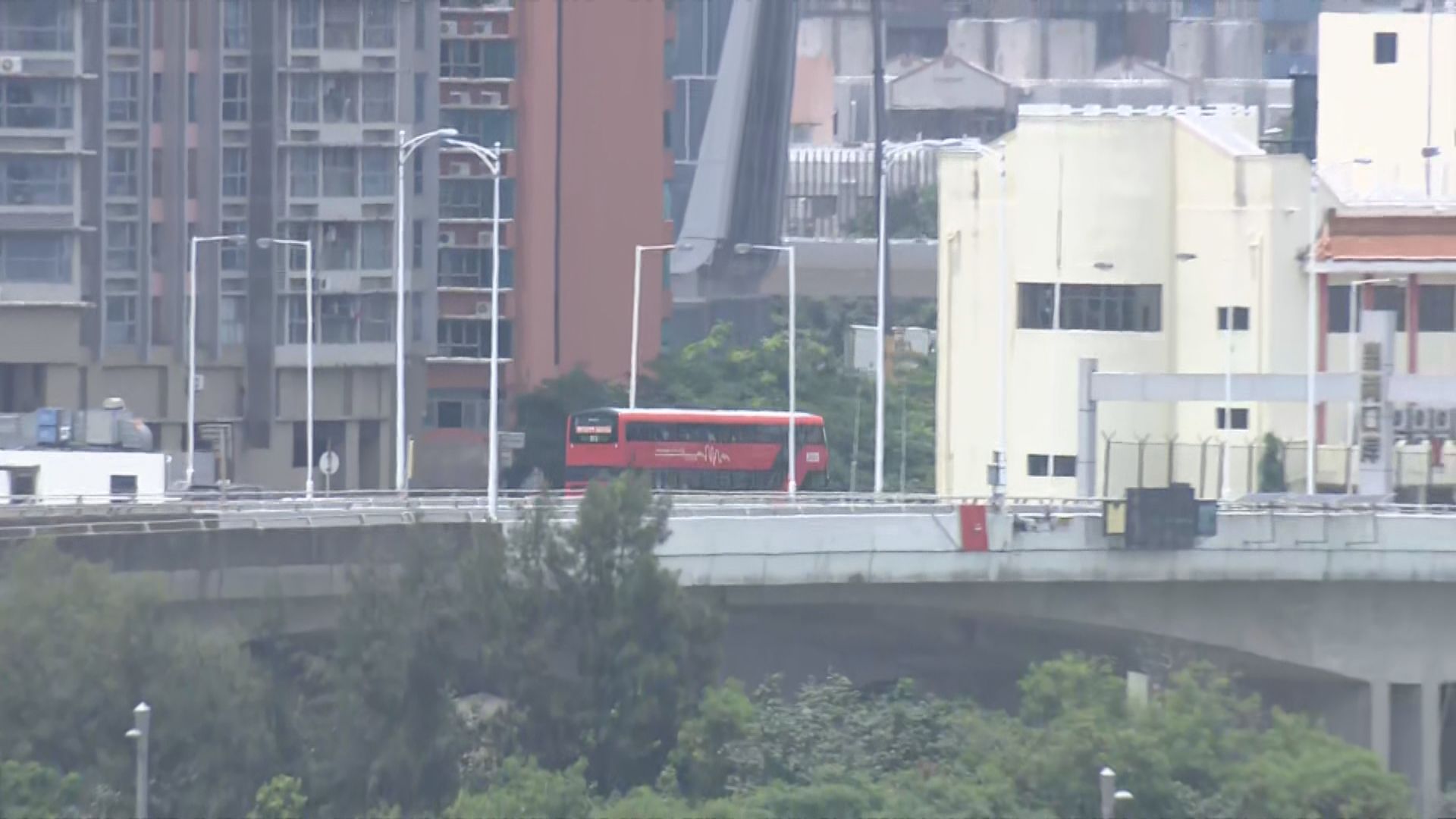 約千名公務員乘不同交通工具到新皇崗口岸參與演練
