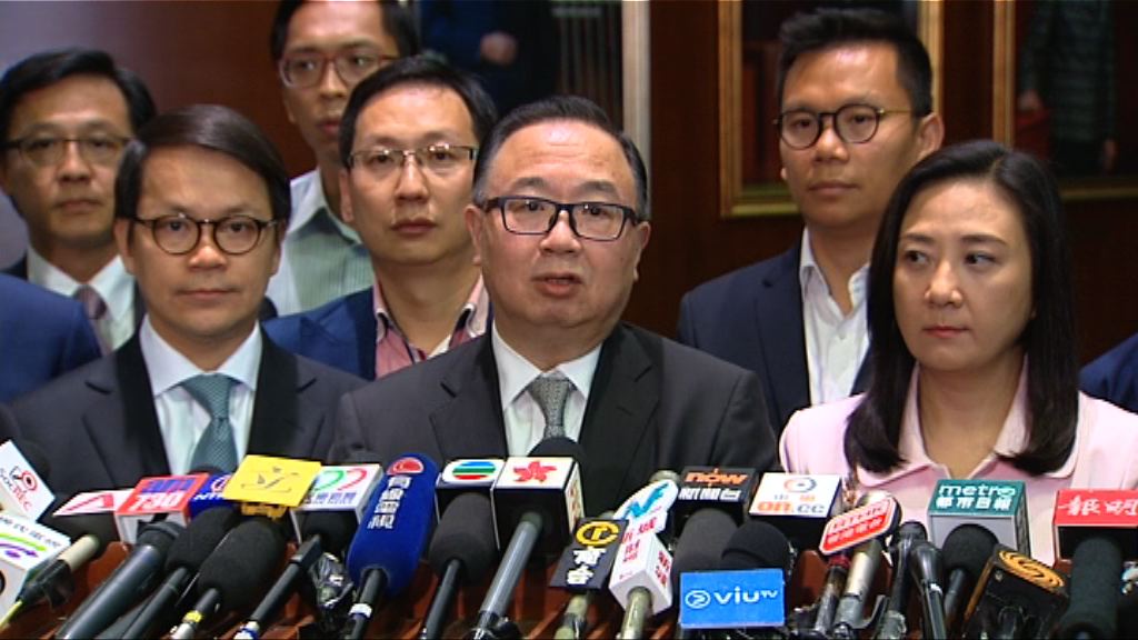 建制派議員譴責三名與台灣合作議員