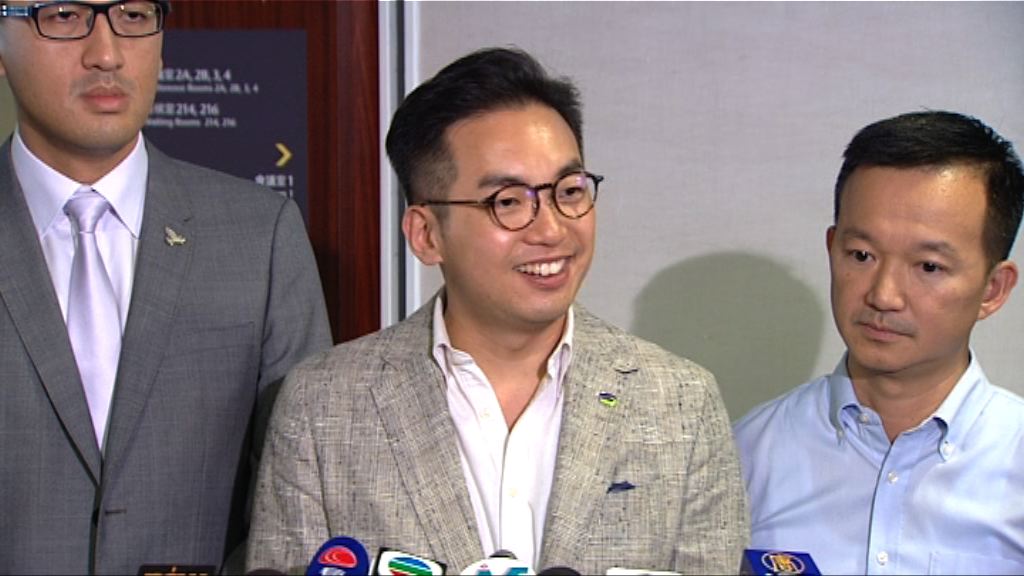 建制派就民主派阻礙會議報警　民主派斥無聊