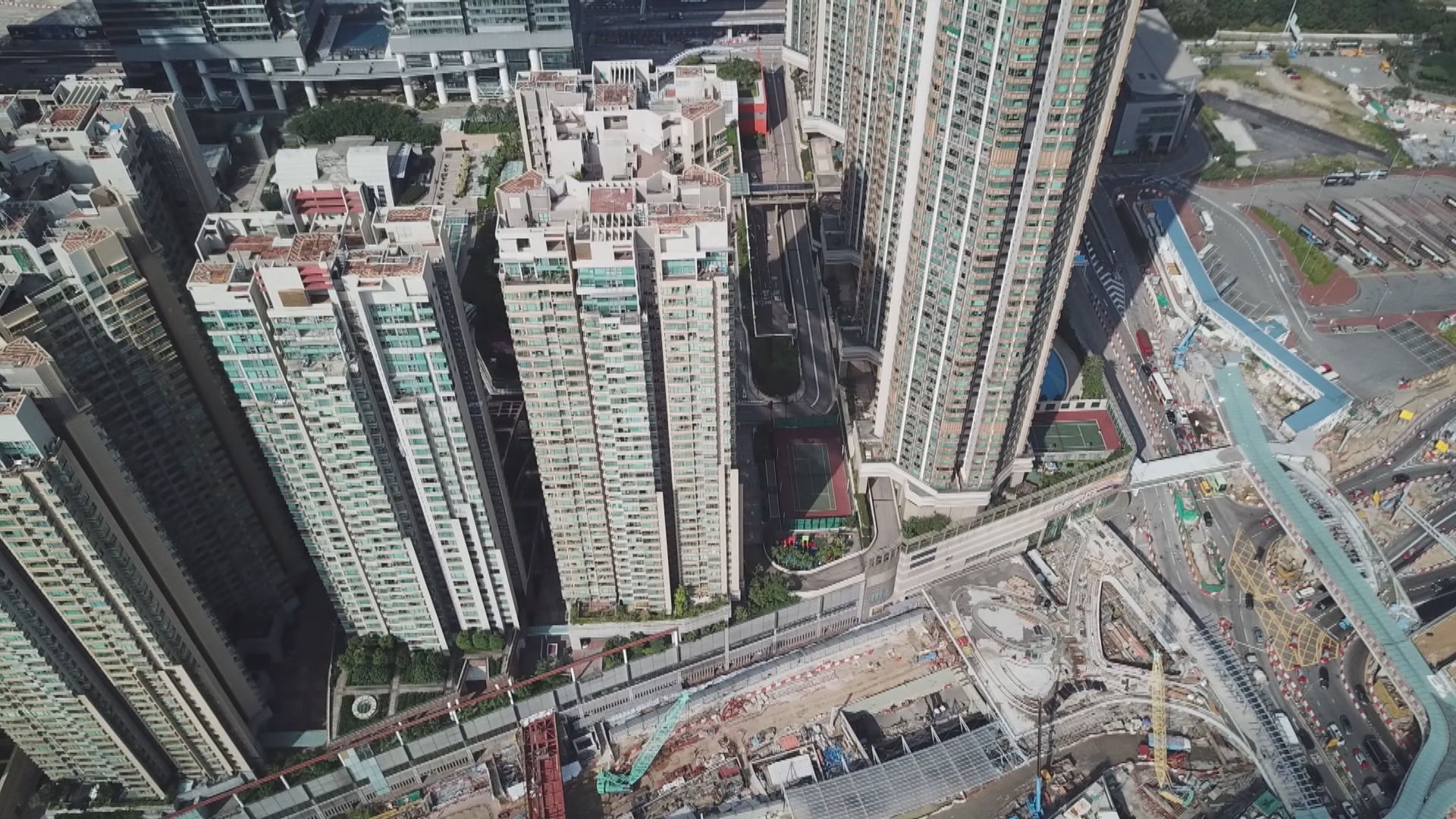 本港全年二手樓價微升1.8%　大型單位率先回落