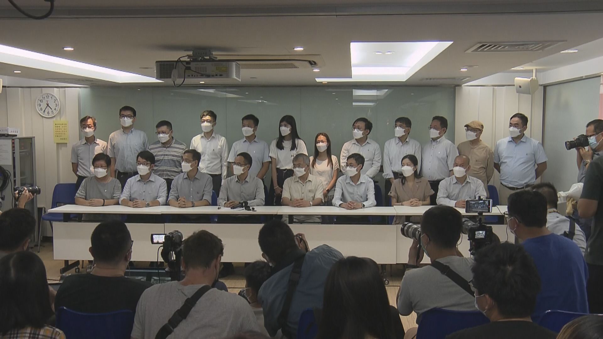 教協宣布解散　稱壓力大看不到前景