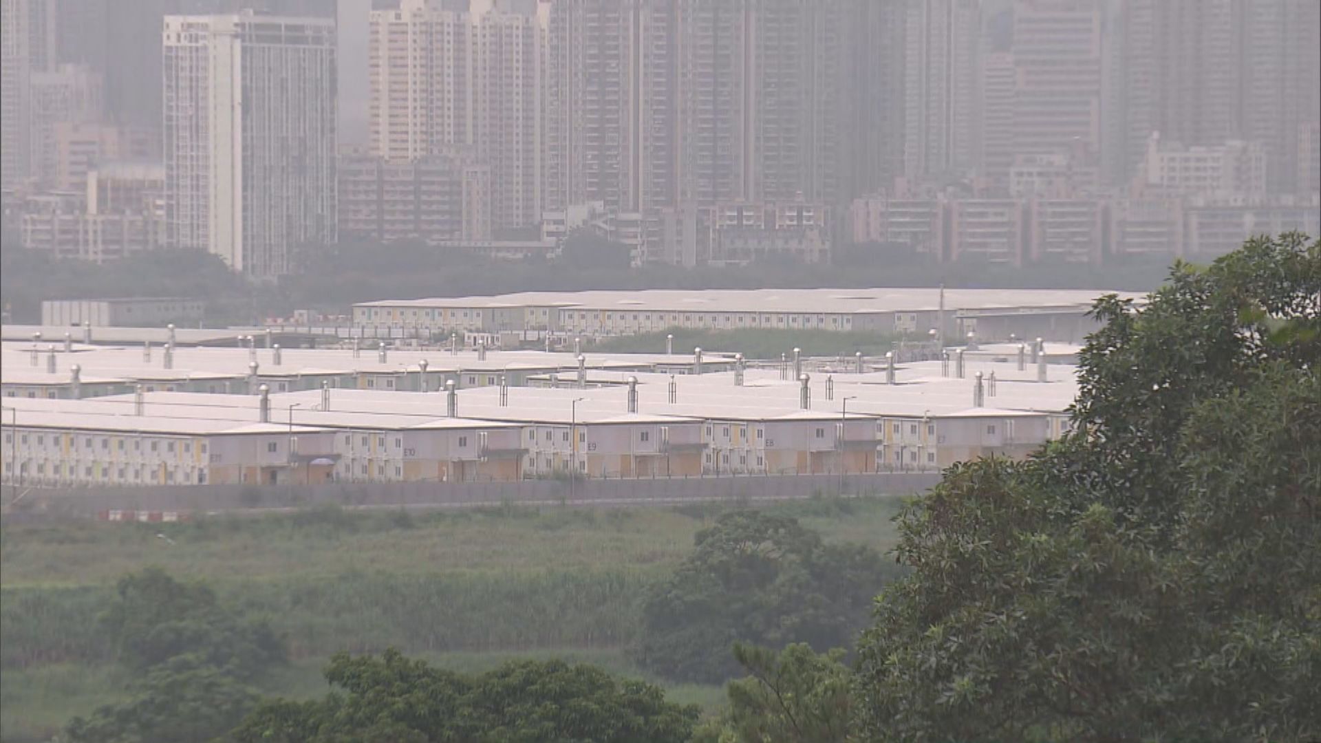 政府澄清現階段無向外聘請員工負責方艙閉環工作