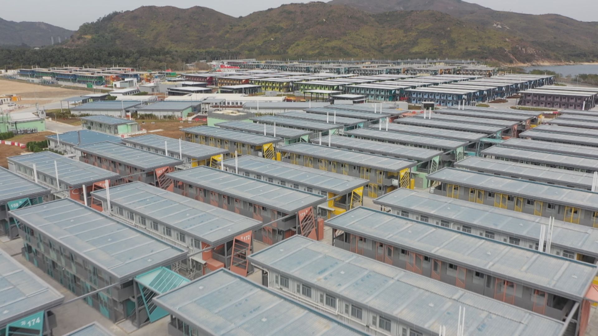 竹篙灣檢疫中心疑集體食物中毒涉最少16人