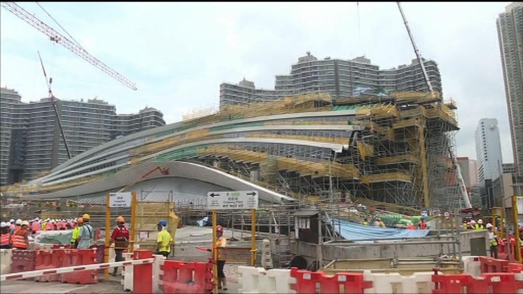 婦聯調查指五成女性支持一地兩檢