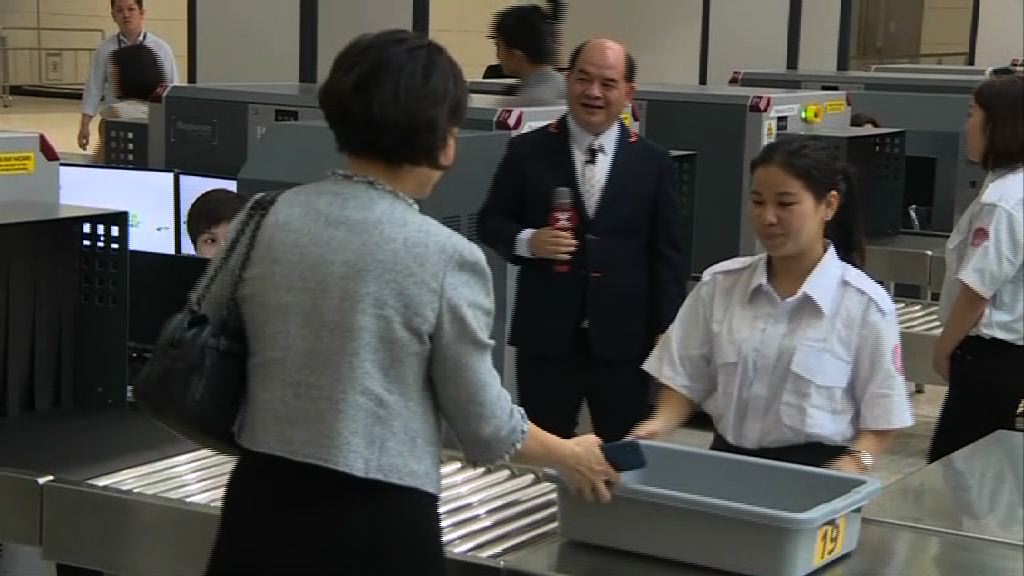 港鐵展示坐高鐵流程　乘客需安檢