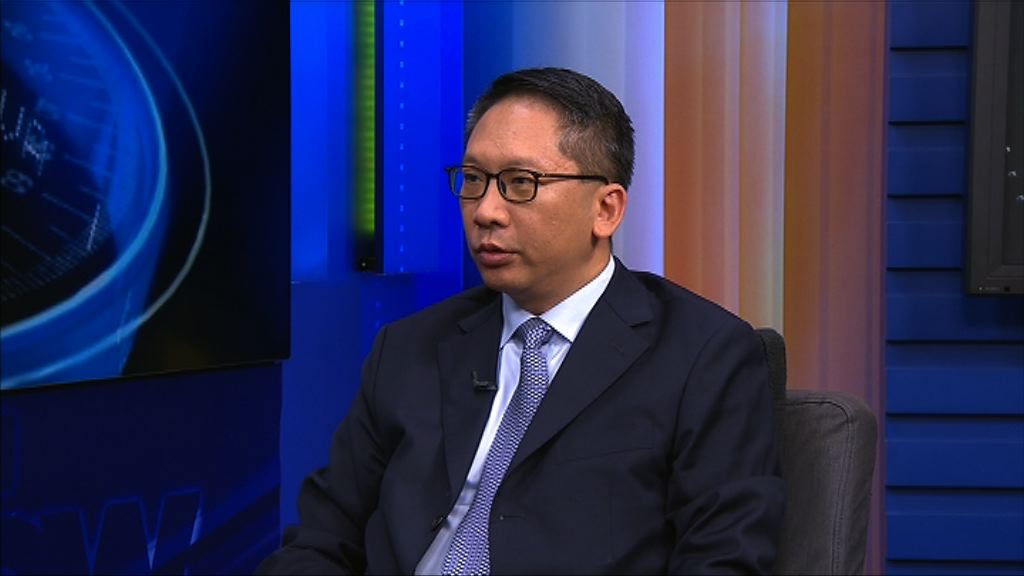 袁國強質疑一地兩檢再諮詢意見有多大分別