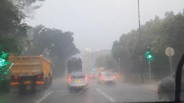 天文台發出紅色暴雨警告