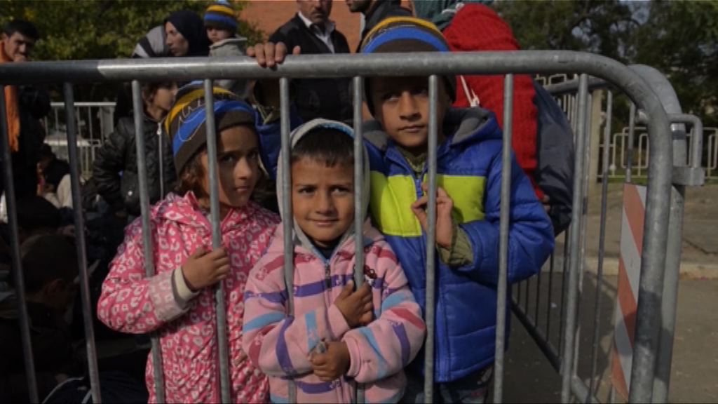 全球兒童難民數目佔總數逾半