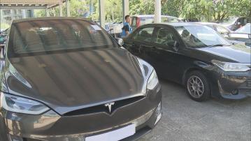 警方打擊白牌車拘四人　包括兩名內地司機