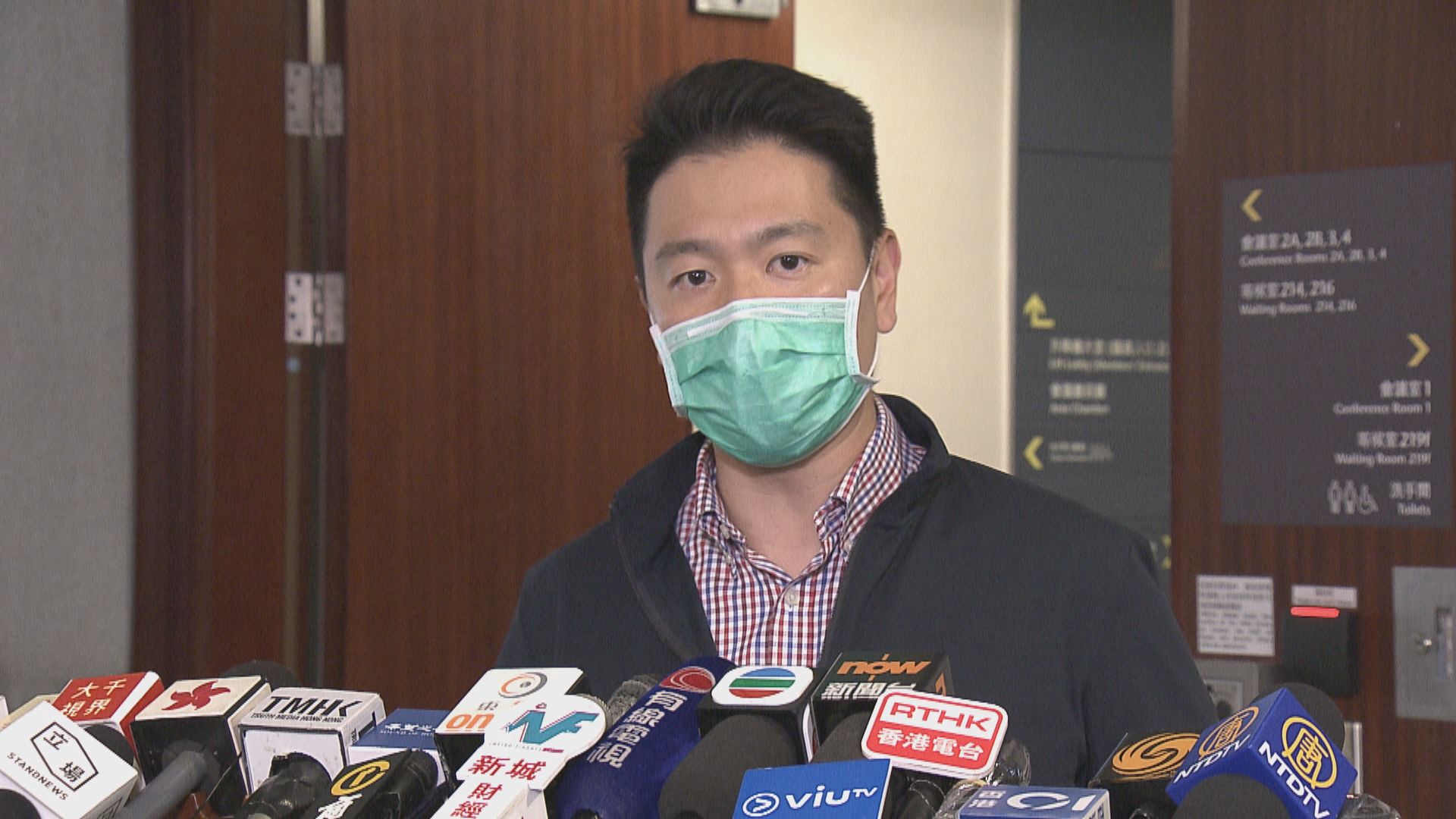 民建聯歡迎讓長者優先投票　民主黨憂更混亂