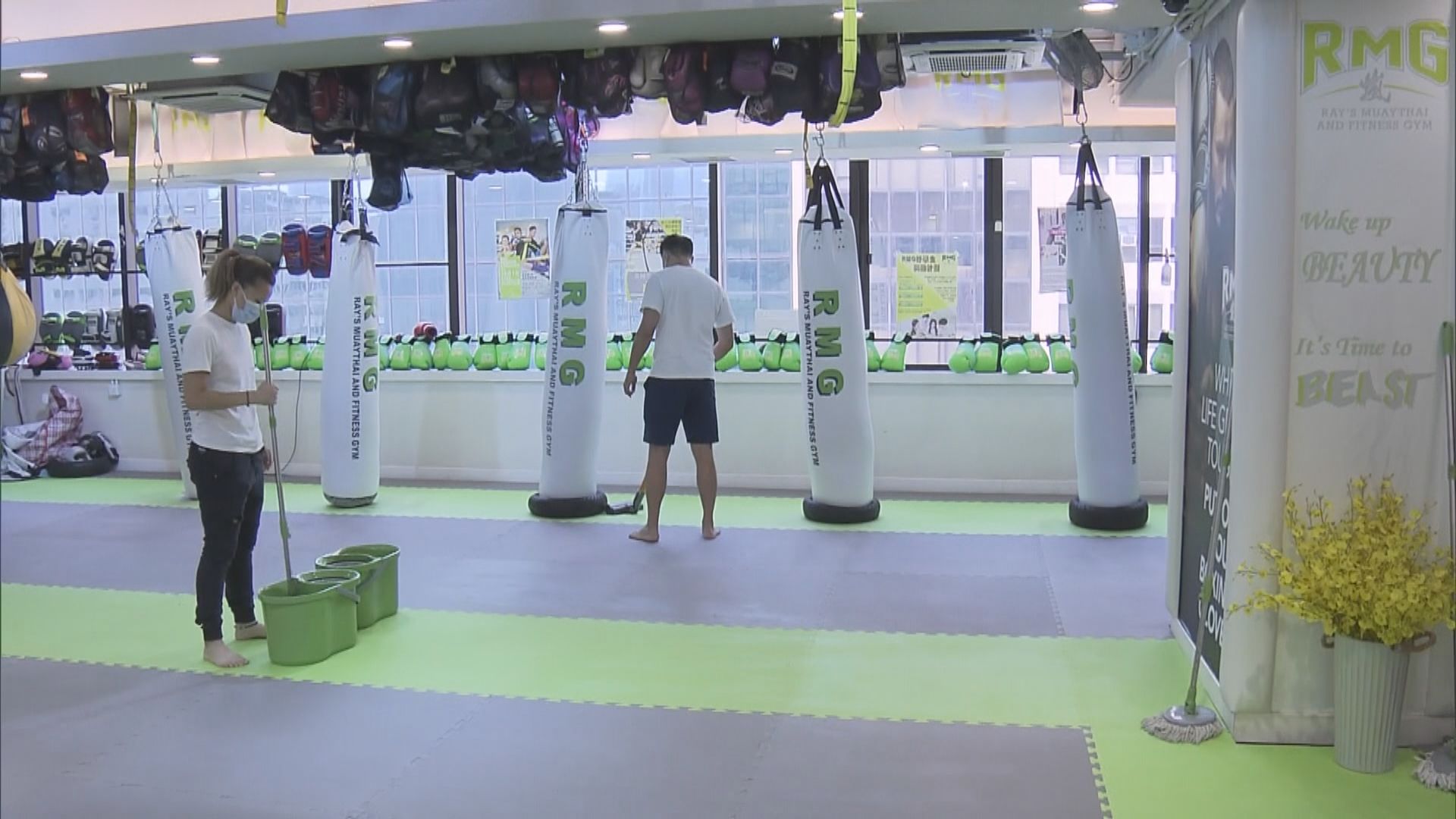 健身中心重開課堂要戴口罩　教練減耗氧訓練