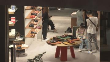 內地居民赴港澳購物免稅額提高至合共15000元人民幣