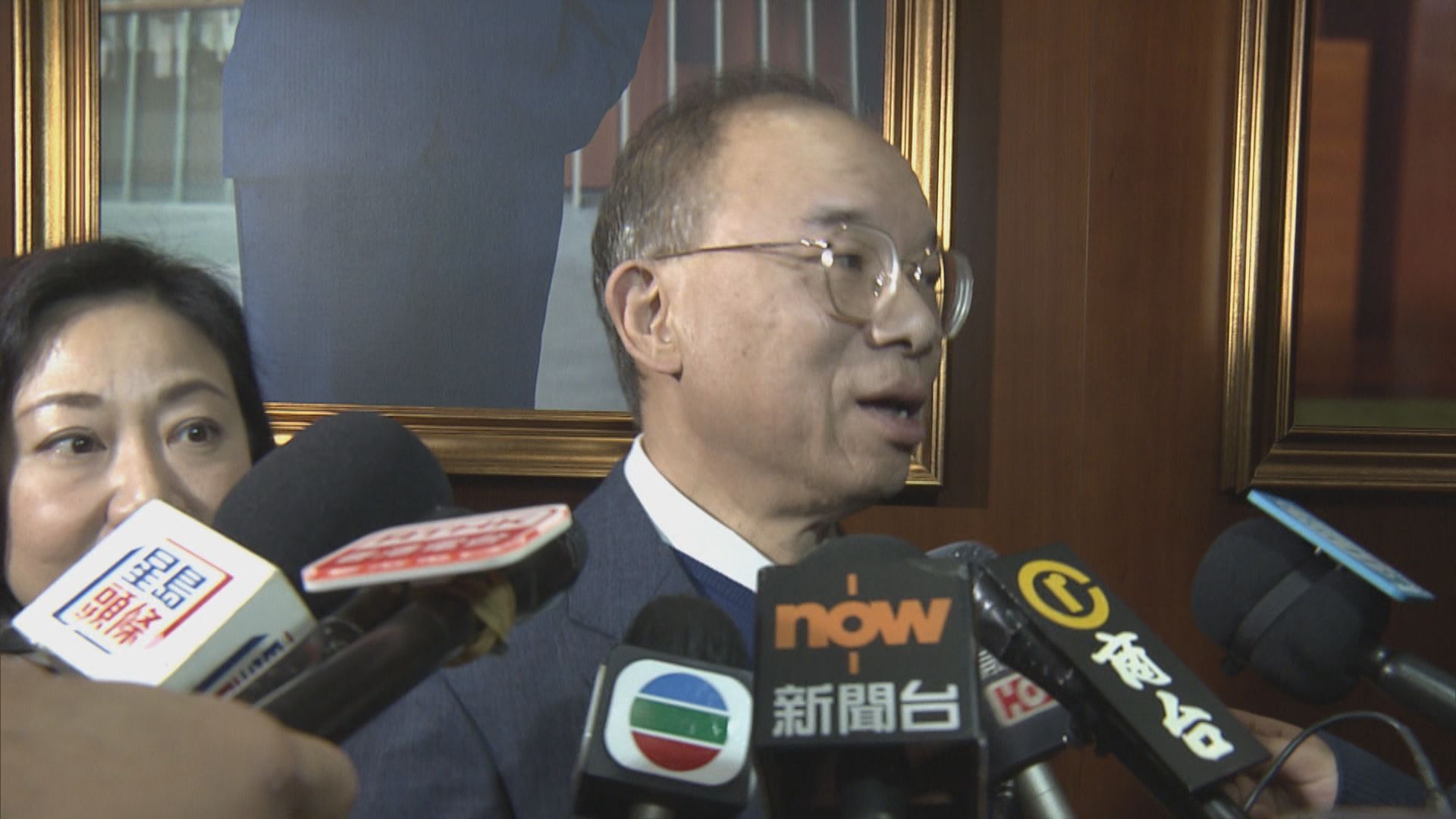 駐天津主任鄭震生獲免費升級酒店套房　曾國衞：仍在了解事件