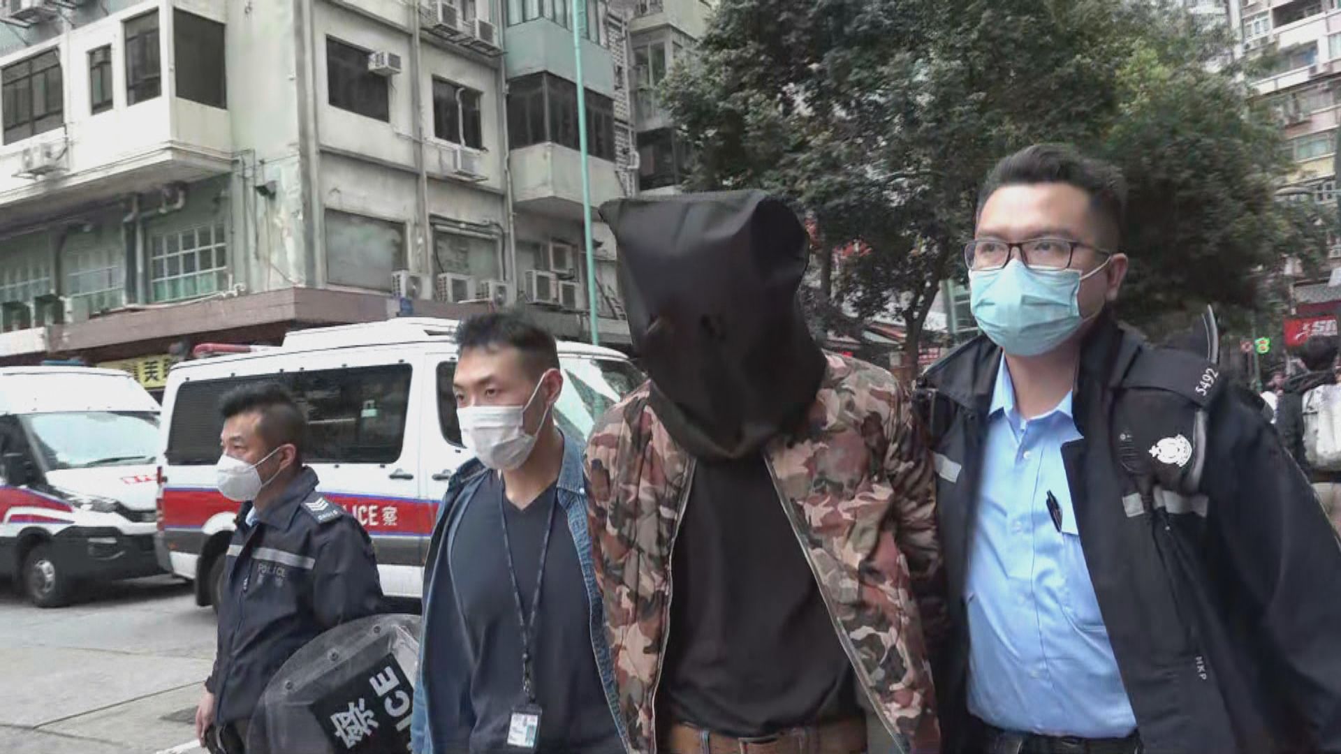 男子交易比特幣期間被搶走300多萬元現金