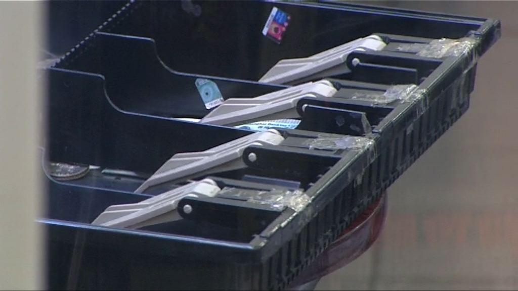 葵涌邨便利店被劫　警追緝一名賊人