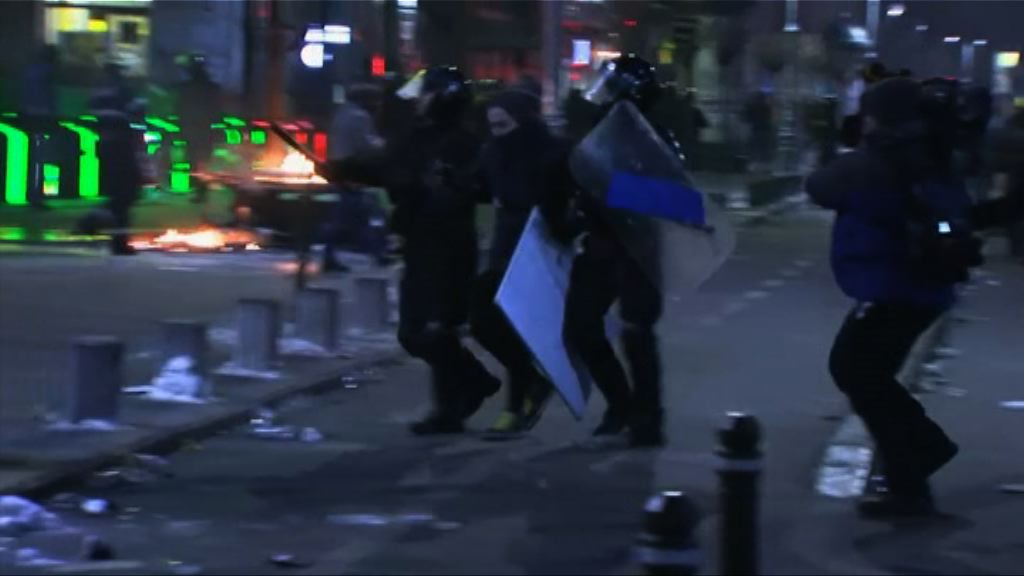 羅馬尼亞全國示威反對多項貪污罪名非刑事化