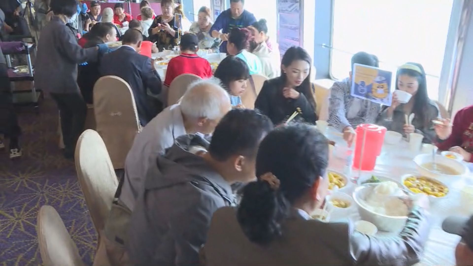 內地團上船午膳　船公司：下周試行多三天再決定日後安排