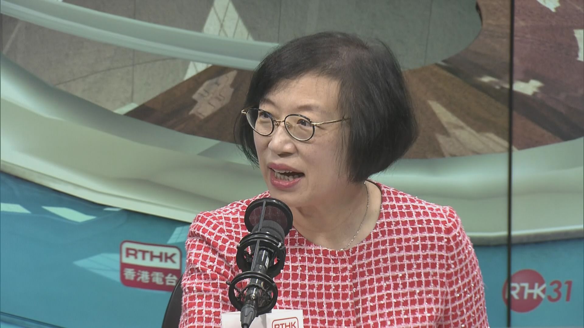 陳肇始：控酒法例生效初期設適應期