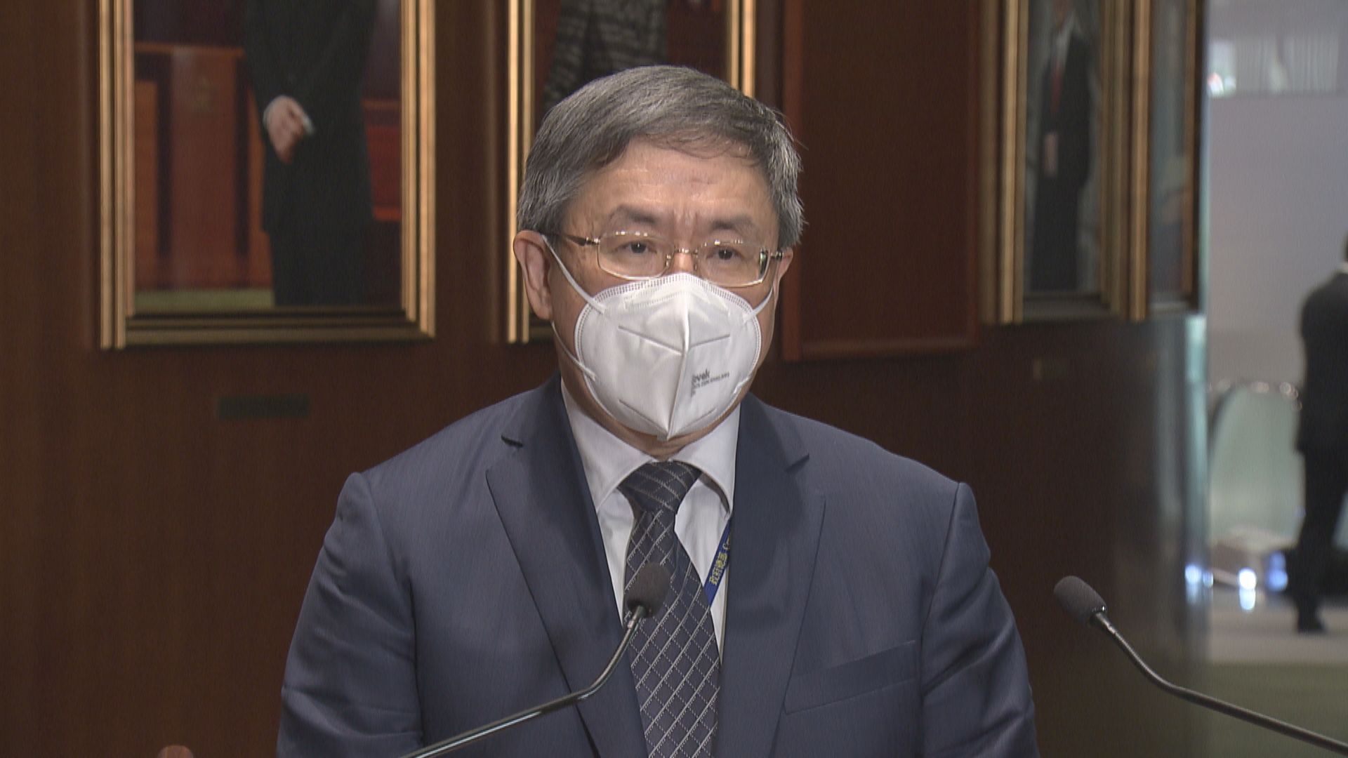 卓永興：提高亂拋垃圾和店舖阻街的罰款合理　料有足夠阻嚇力