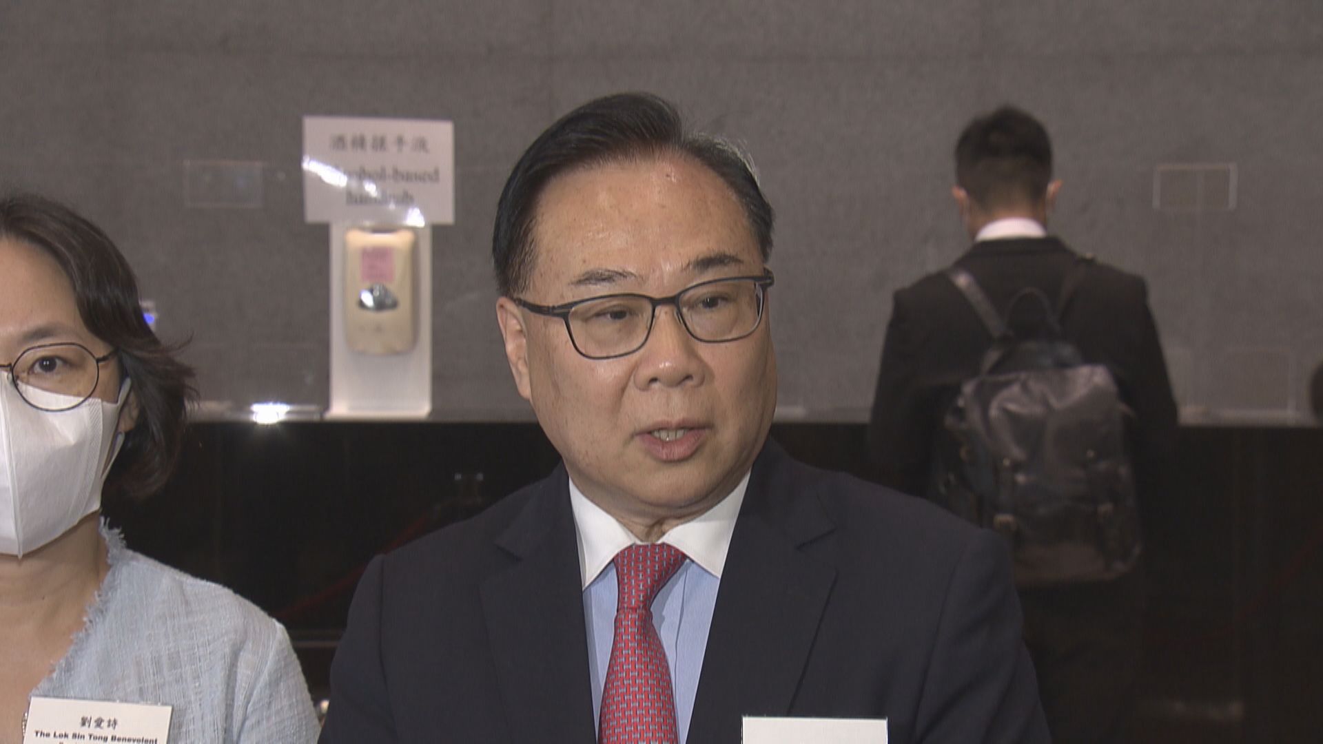 房委會建築小組主席：若精進建築被除牌 亦有後備承建商接手公營房屋工程