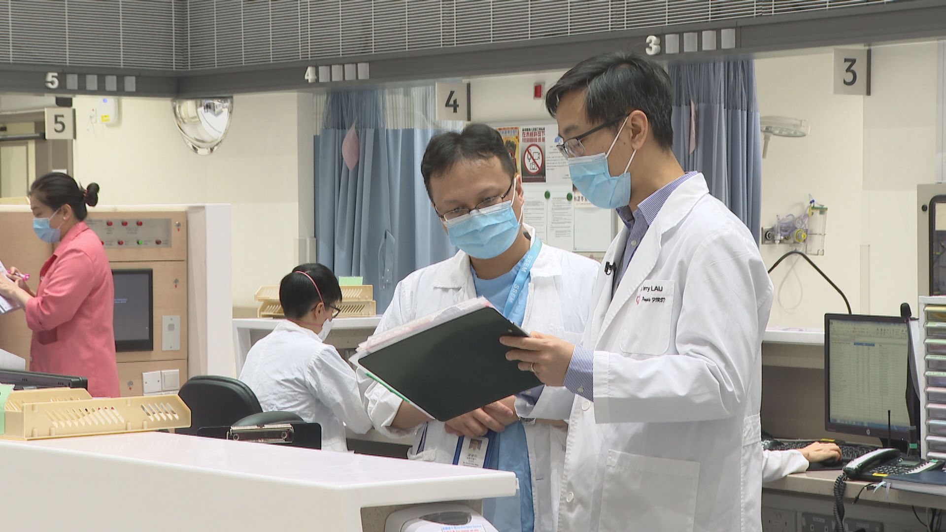 公共醫療醫生協會憂海外畢業生欠缺臨床經驗　陳肇始 : 醫管局會監察