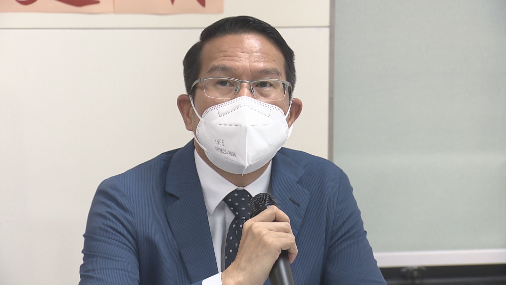 朱國強稱跨境學童最早可在明年二月回港上課