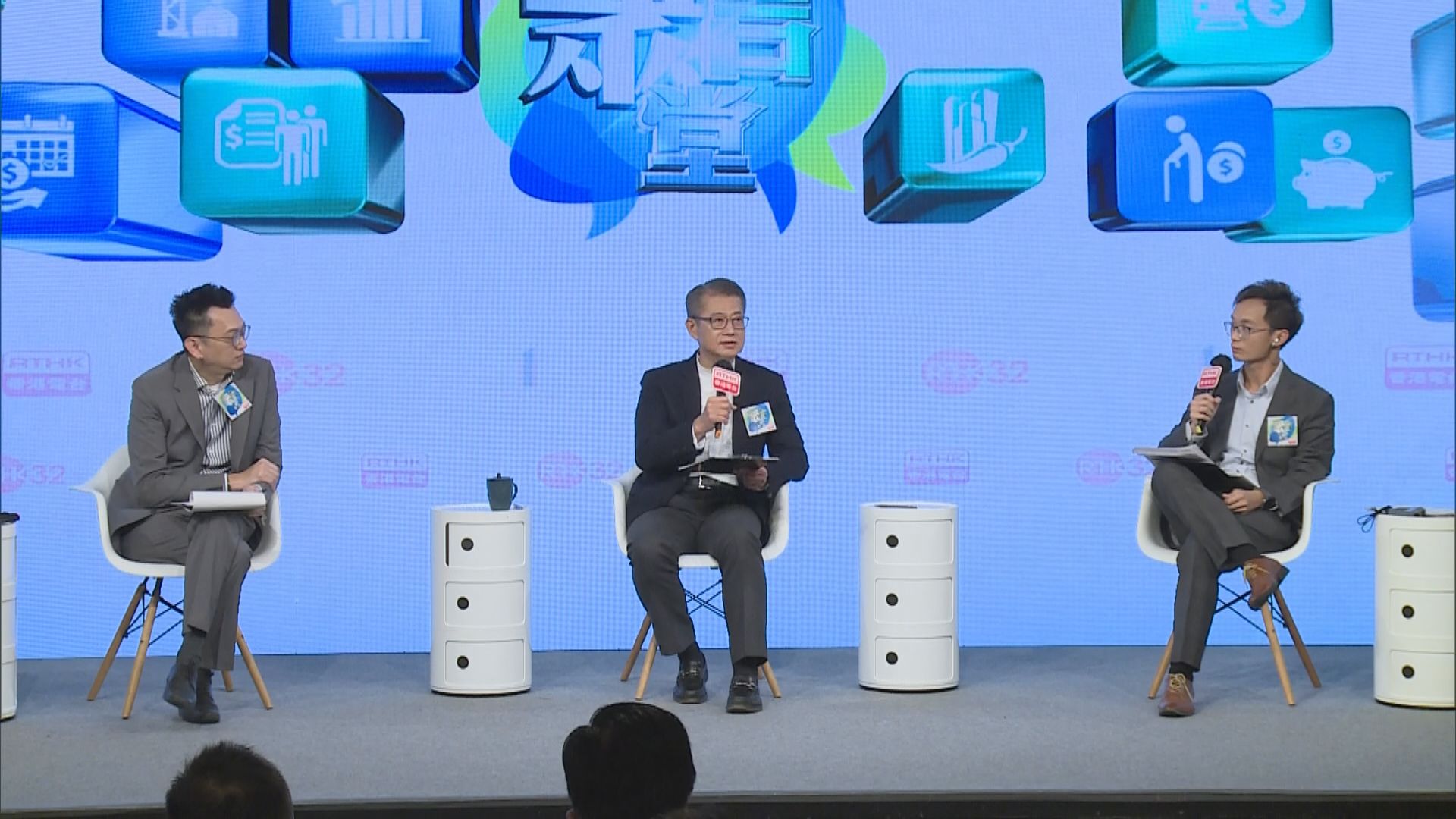 陳茂波：後疫情財政策略要中間偏鬆　會否再派消費券仍未有定案