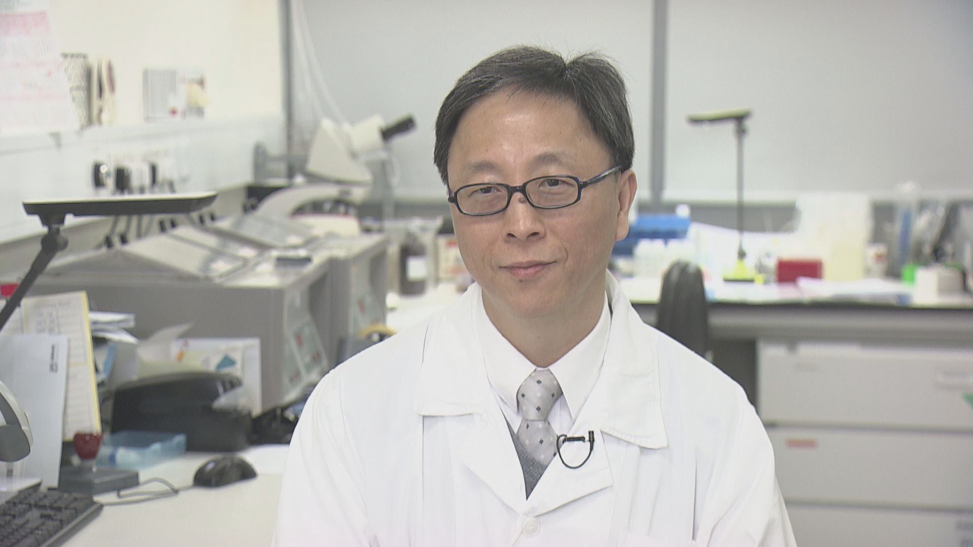 何栢良指確診個案回落或與檢驗數目少有關