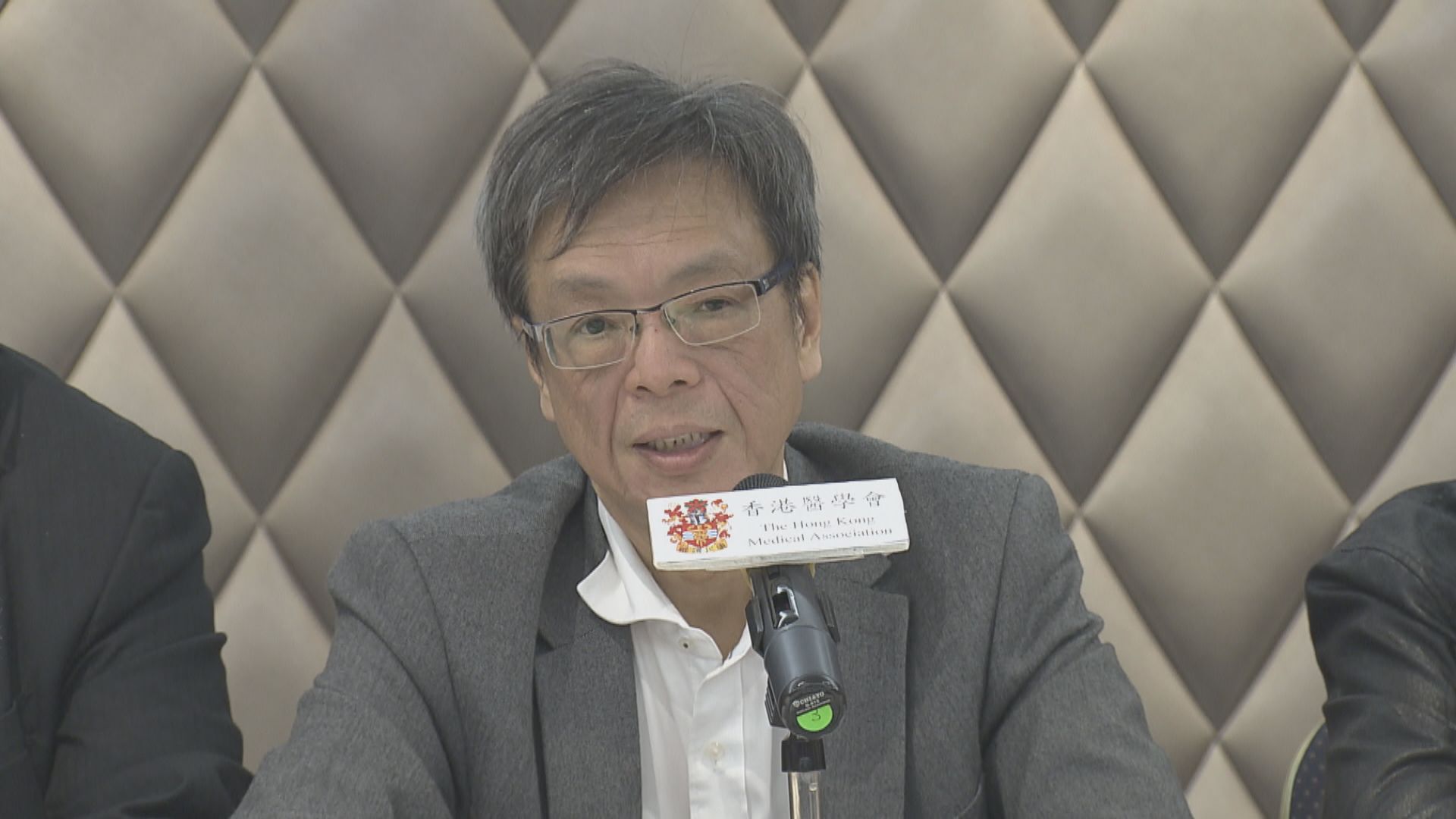 梁子超：視乎能否守得穩外防輸入才放寬社交距離措施