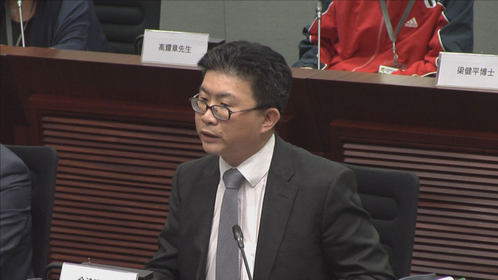 有醫生指默沙東新冠口服藥亞博館用約兩周反應良好