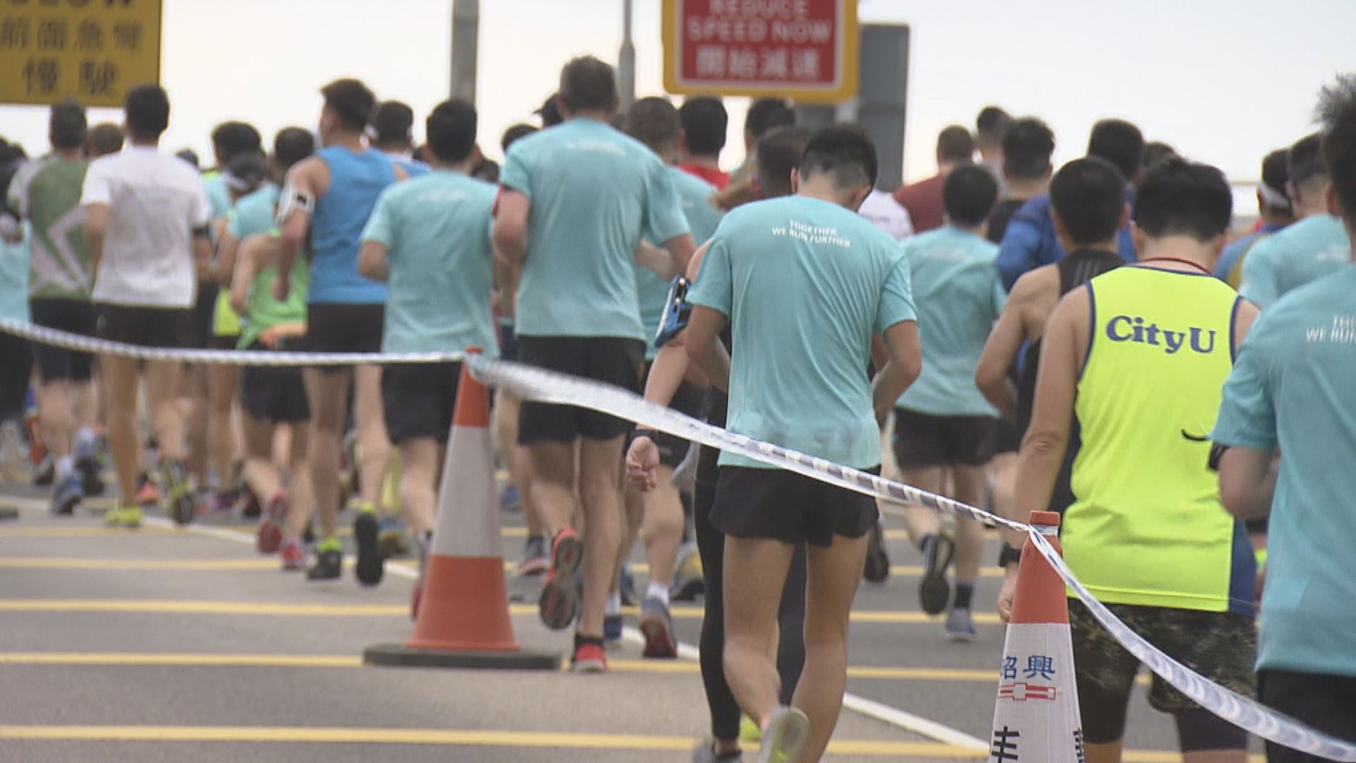 馬拉松十月復辦　起跑及到終點後須戴口罩