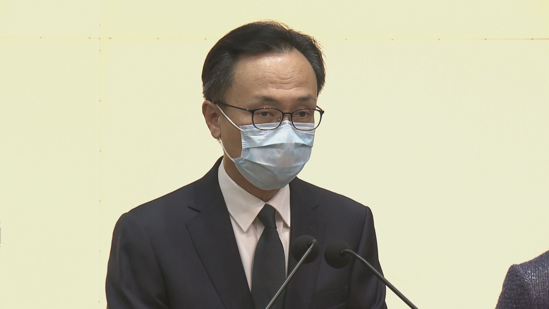 聶德權：有否機制剎停接種計劃由專家委員會審視