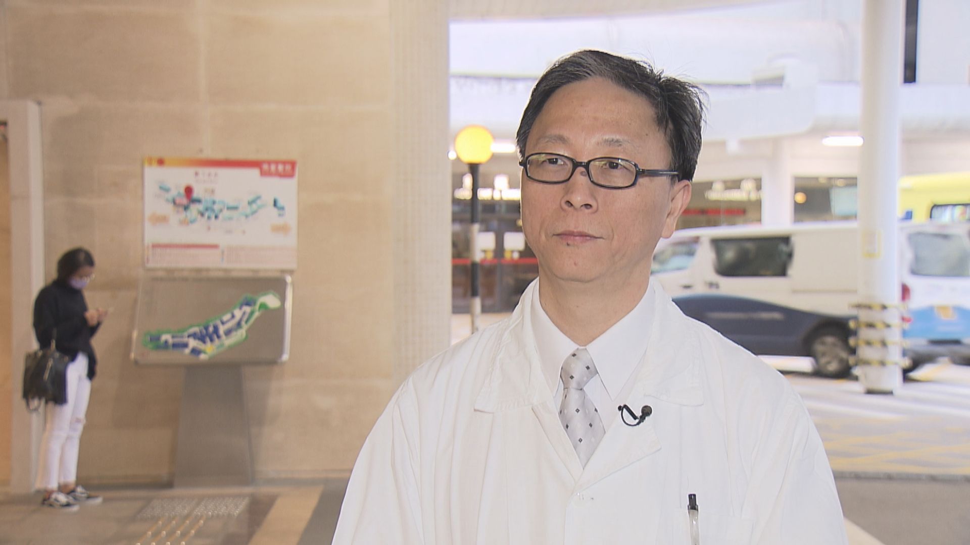 何栢良：不封地盤追蹤調查　工人定期檢測成效有限