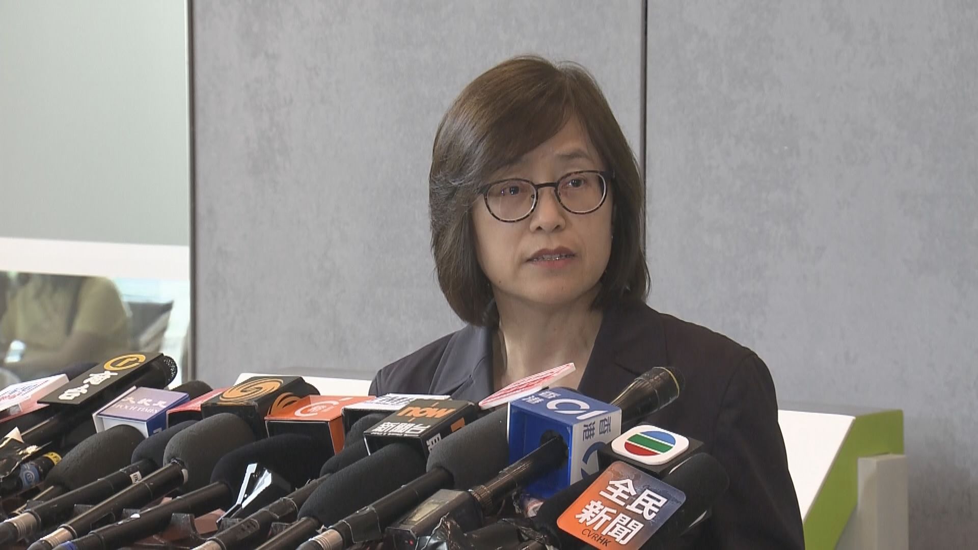 余寶美：已掌握單位裝修承辦商部分資訊