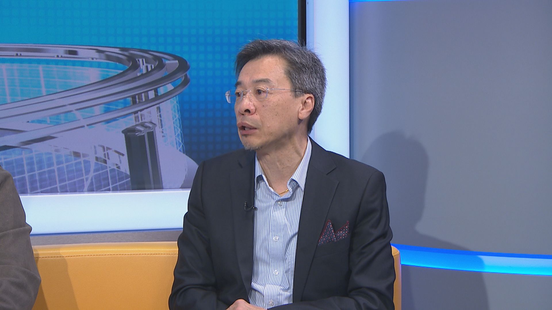 李國麟：前線醫護人員感覺裝備和支援不足