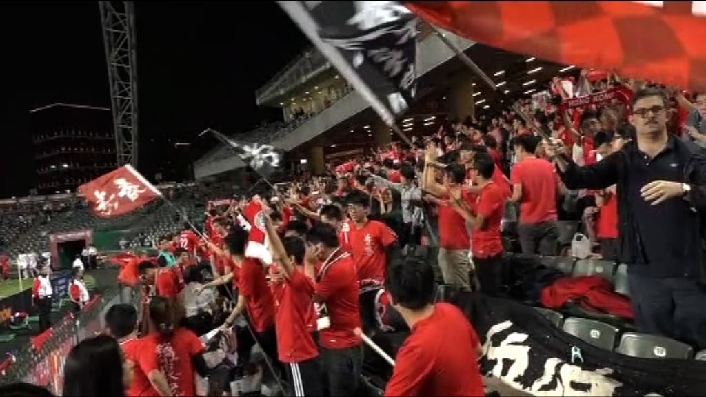 梁愛詩：球迷噓國歌行為「好蠢」